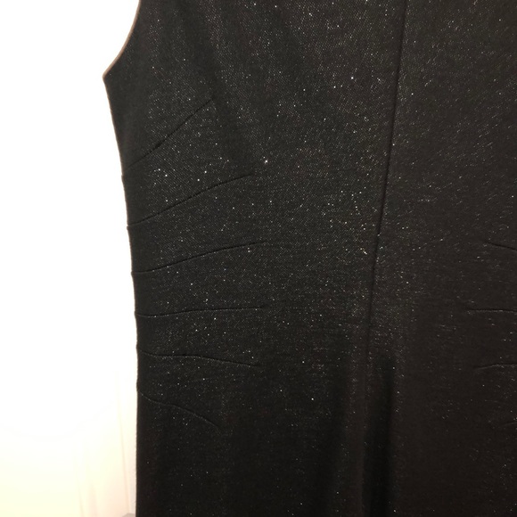 Trina Turk Dress Size 4 black/gold shimmer - Picture 6 of 7